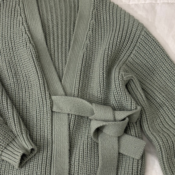 Zara Sage Green Knit Wrap Cardigan - Picture 2 of 3